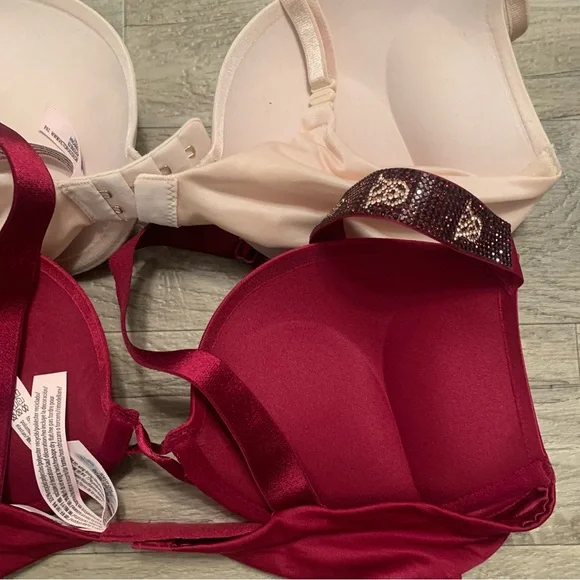 Victoria Secret 2 Satin Bombshell Plunge Bras Rhinestone Logo Strap - Picture 7 of 15